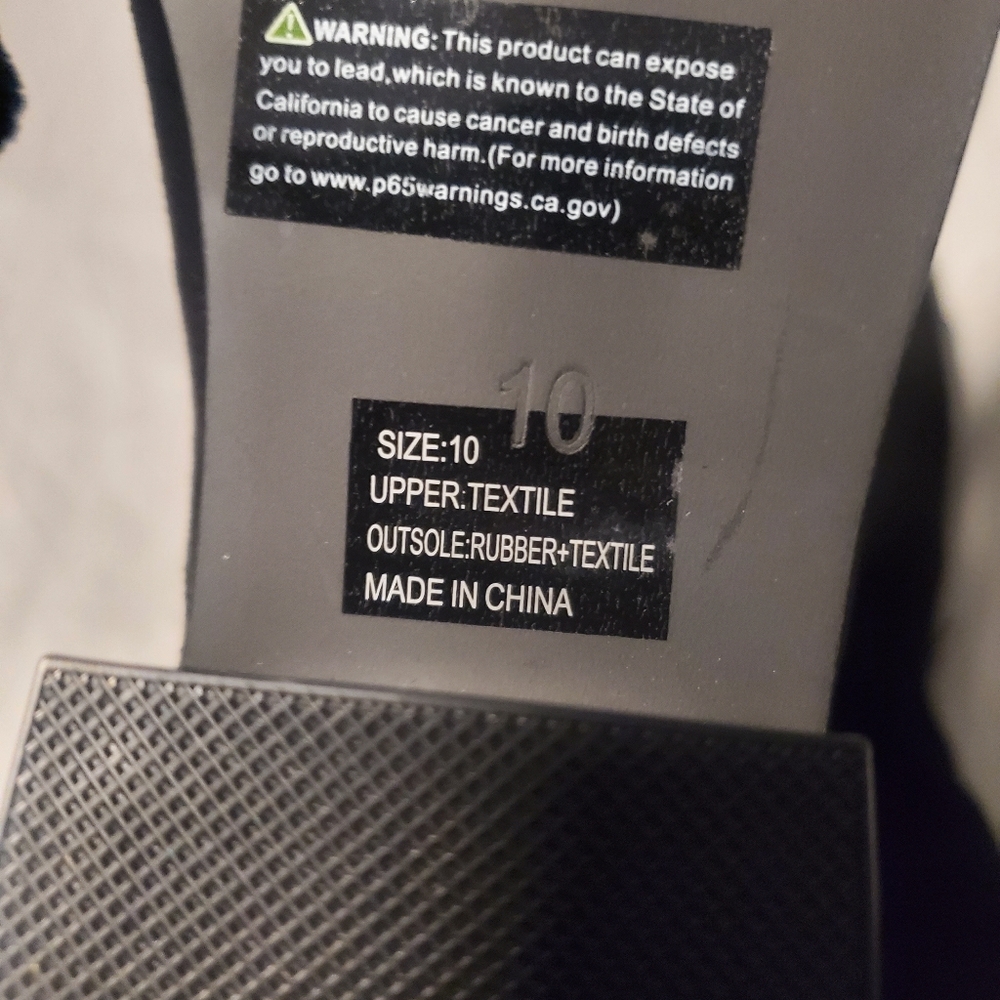 Ruby Boots - Picture 3 of 4